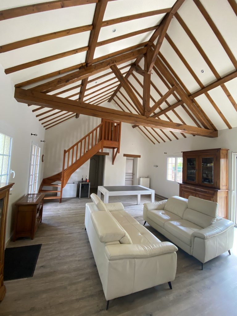Rénovation peinture d'un salon à Ruillé-sur-Loir