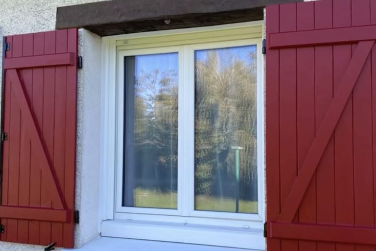 Rénovation de volets en bois à Ruillé-sur-Loir
