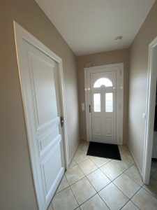 Peinture intérieure à Ruillé-sur-Loir – rénovation d’une entrée