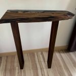 Pied de table sur mesure en acier effet rouillé et verni, fabriqué dans notre atelier à Bueil-en-Touraine.