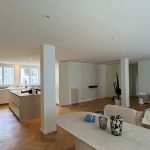 Rénovation complète appartement Tours centre avec murs blancs en peinture velours, plafond mat et préparation soignée des supports